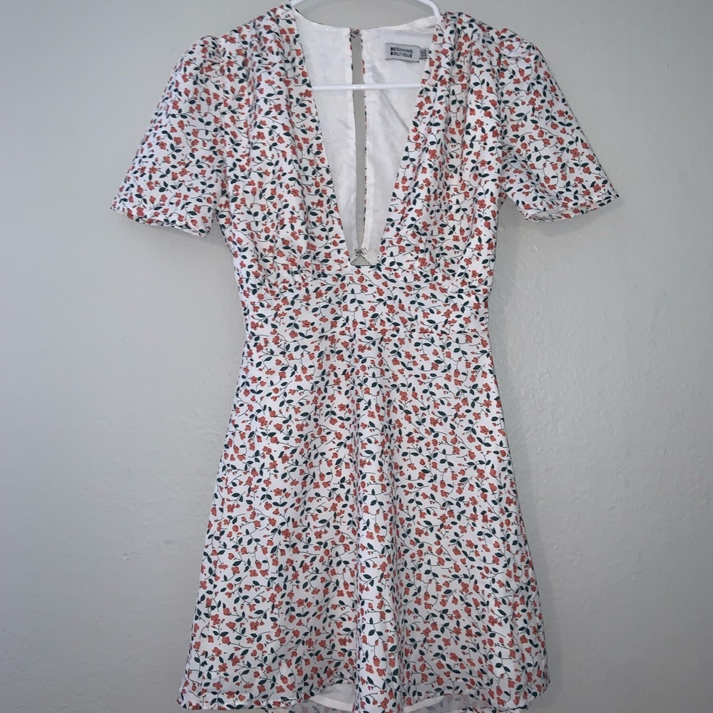 Beginning Boutique floral dress